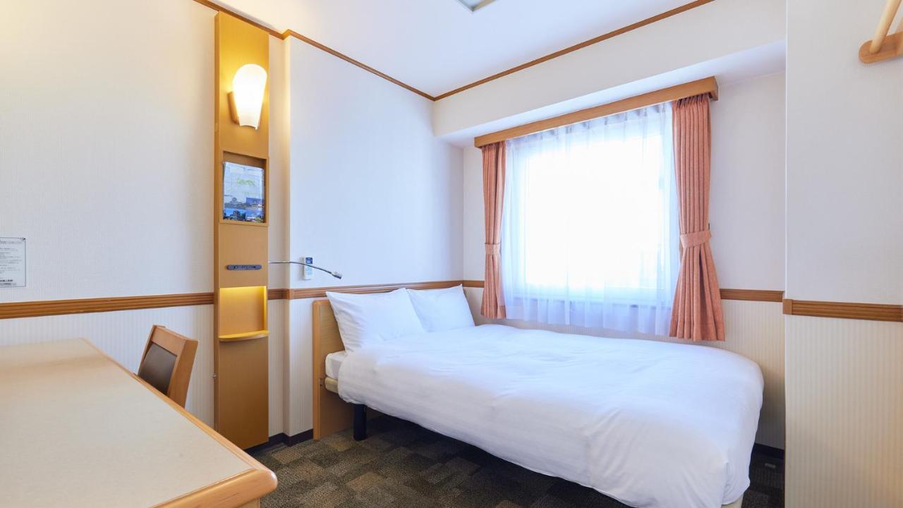 Toyoko Inn Osaka Hankyu Juso-Eki Nishi-Guchi No.1 Exterior photo
